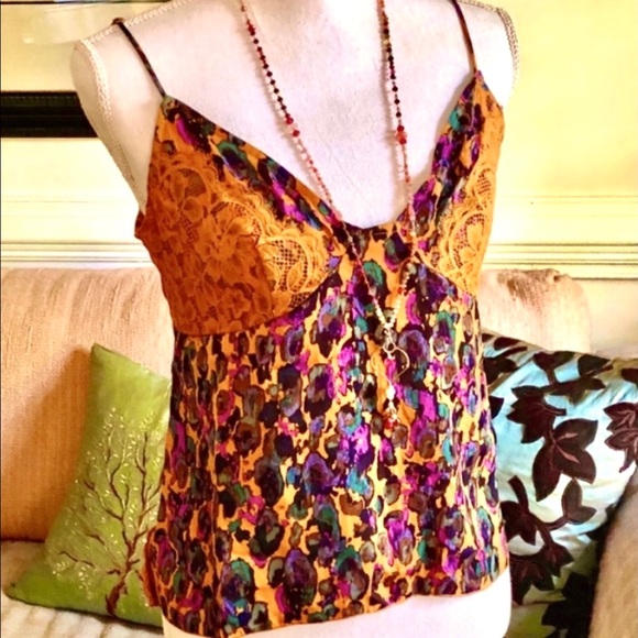 Free People Tops - 🌺🎉HP🎉🌺 NWT Free People Little Dream Lace Camisole